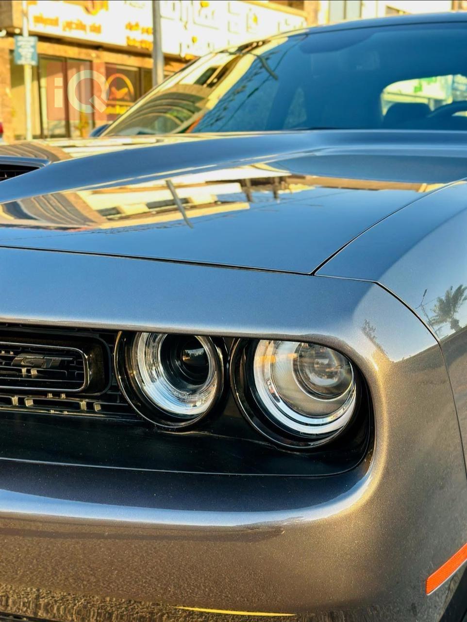 Dodge Challenger